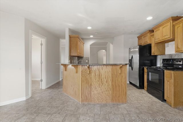 12720 N 124th Place E, Collinsville, OK 74021
