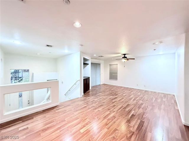 9133 Palatial Palette Court, Las Vegas, NV 89149