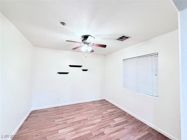 9133 Palatial Palette Court, Las Vegas, NV 89149