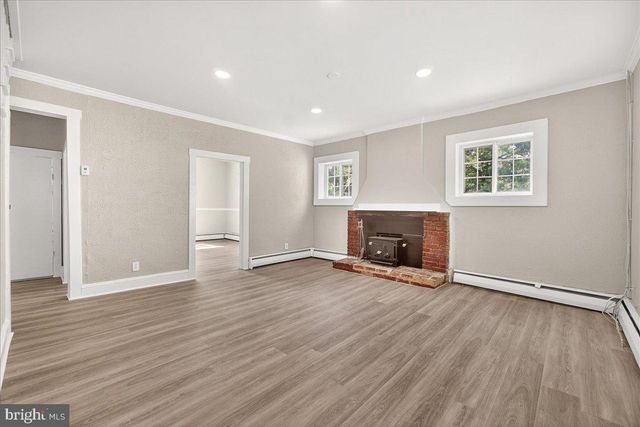 6215 CLIFTON RD, Braddock Heights, MD 21714