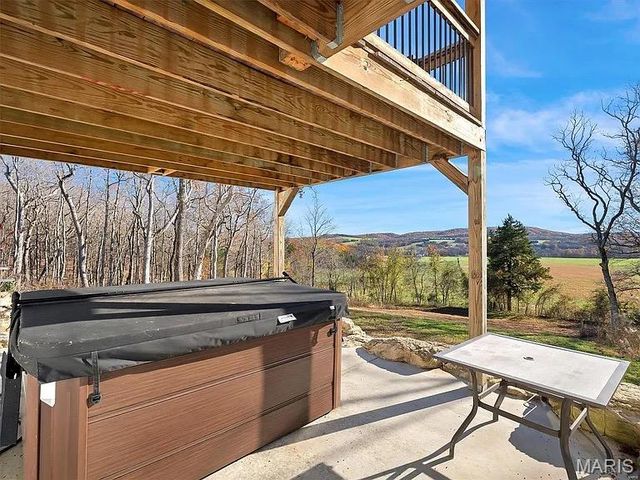 24925 State Route MM, Farmington, MO 63640