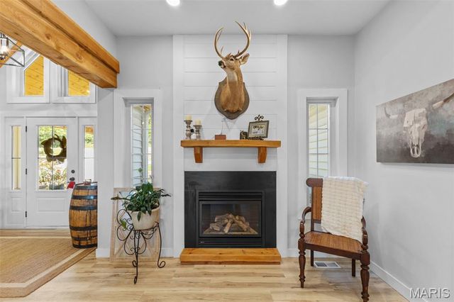 24925 State Route MM, Farmington, MO 63640