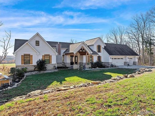 24925 State Route MM, Farmington, MO 63640