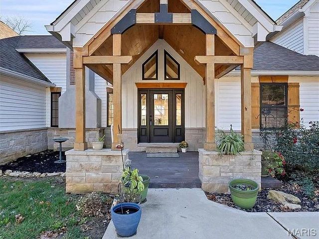 24925 State Route MM, Farmington, MO 63640