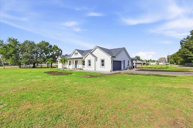 4210 THONOTOSASSA ROAD, Plant City, FL 33565