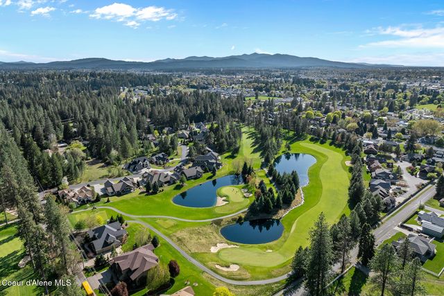 3207 E St James Ave, Hayden, ID 83835