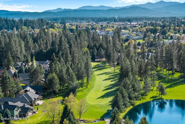 3207 E St James Ave, Hayden, ID 83835