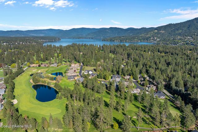 3207 E St James Ave, Hayden, ID 83835