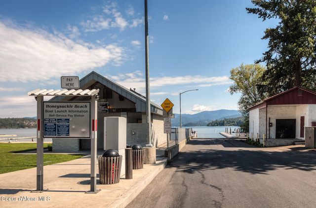 3207 E St James Ave, Hayden, ID 83835