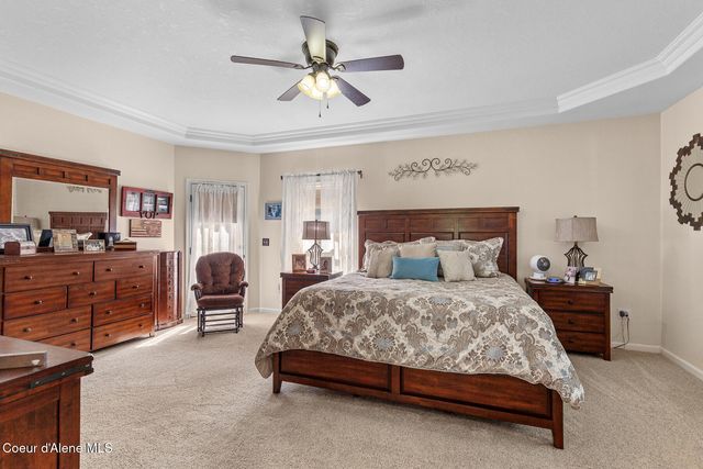 3207 E St James Ave, Hayden, ID 83835