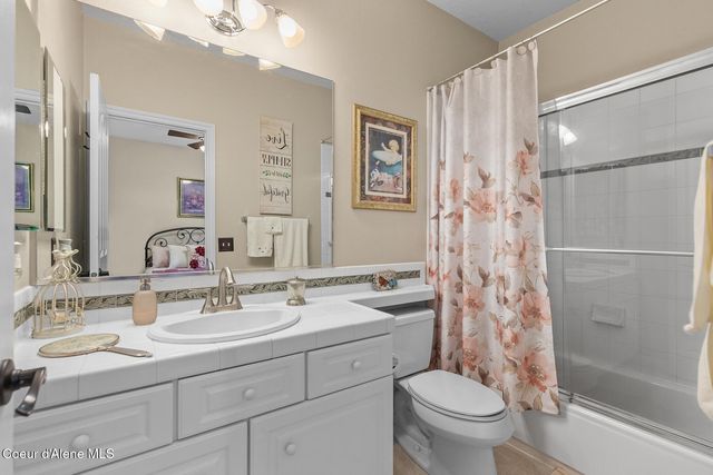 3207 E St James Ave, Hayden, ID 83835