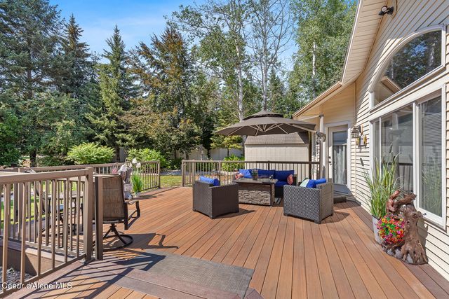 3207 E St James Ave, Hayden, ID 83835