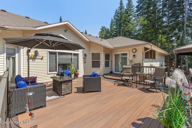 3207 E St James Ave, Hayden, ID 83835
