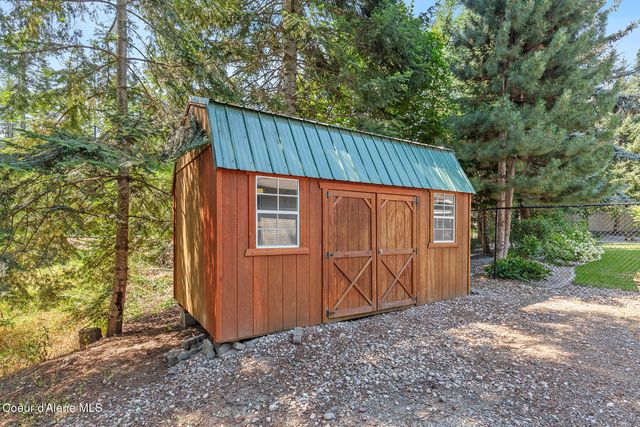 3207 E St James Ave, Hayden, ID 83835