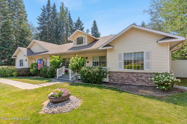 3207 E St James Ave, Hayden, ID 83835