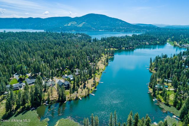 3207 E St James Ave, Hayden, ID 83835