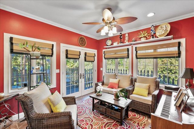 112 Bogie Lee Avenue, Frankfort, KY 40601