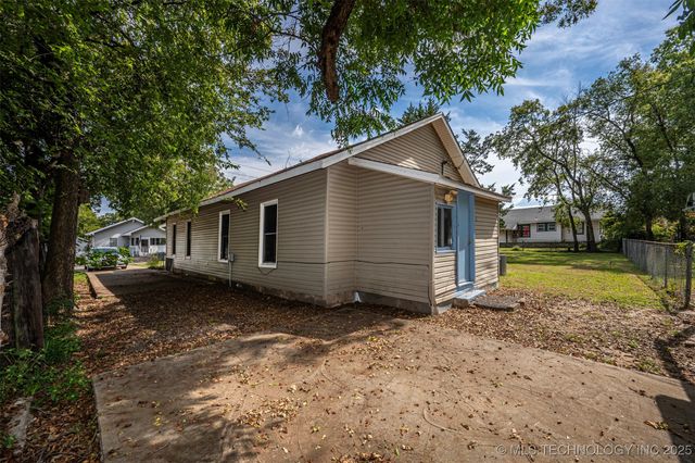 311 F Street NE, Ardmore, OK 73401