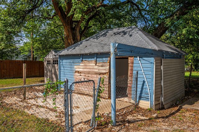 311 F Street NE, Ardmore, OK 73401