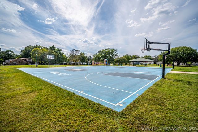 311 F Street NE, Ardmore, OK 73401