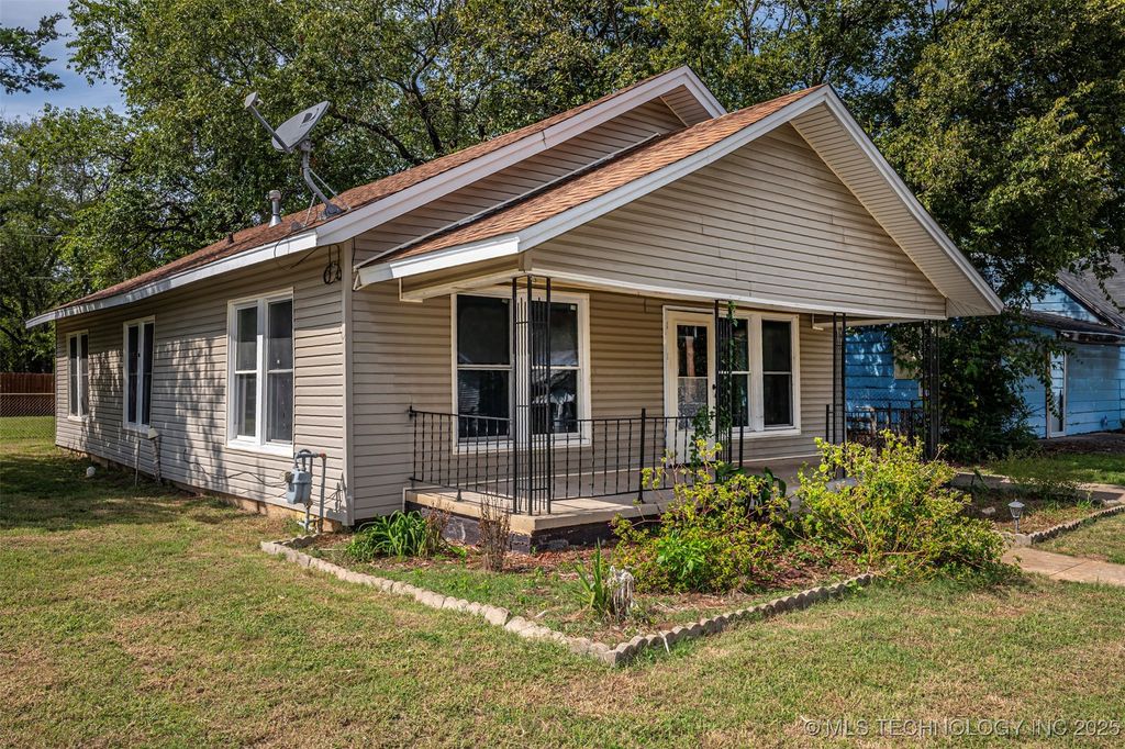 311 F Street NE, Ardmore, OK 73401