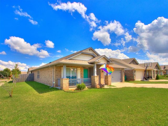 400 Parsons Drive, Yukon, OK 73099