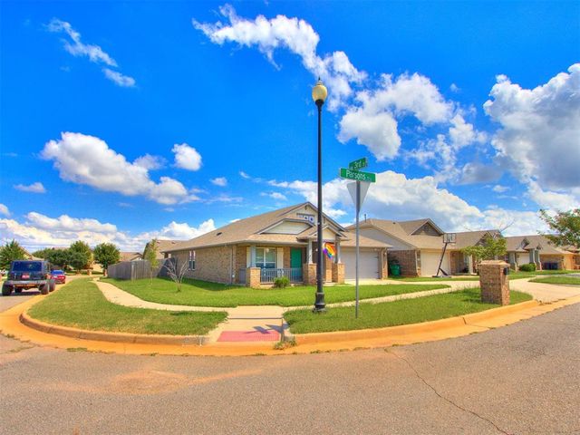 400 Parsons Drive, Yukon, OK 73099