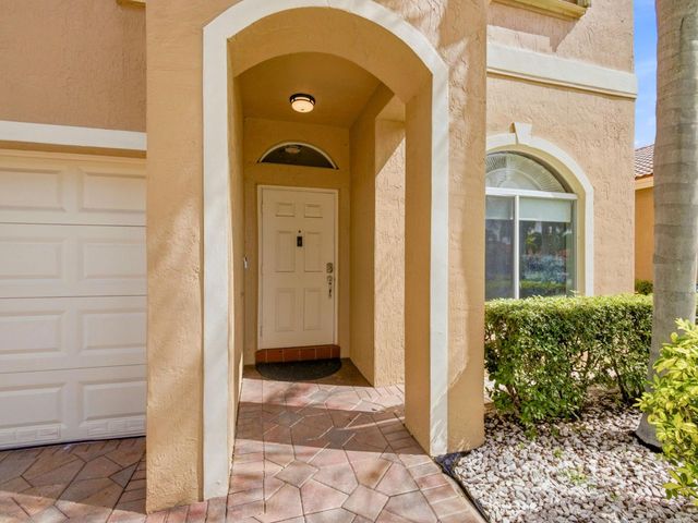 3767 Pebblebrook Manor, Coconut Creek, FL 33073