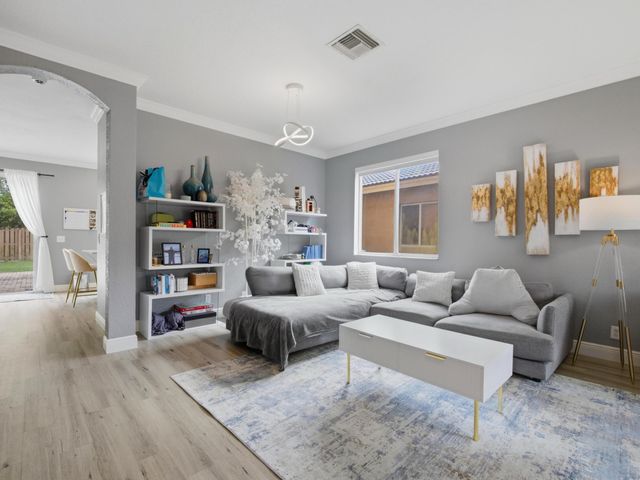 3767 Pebblebrook Manor, Coconut Creek, FL 33073