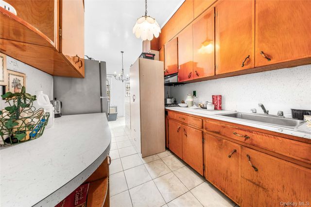 3217 46th Street, Astoria, NY 11103
