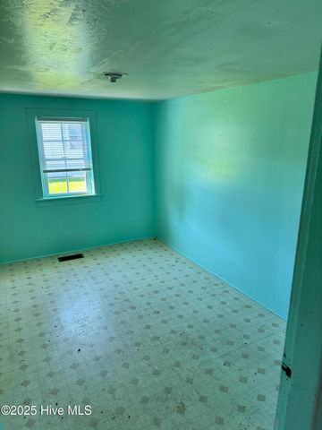 4270 High Street, Ayden, NC 28513