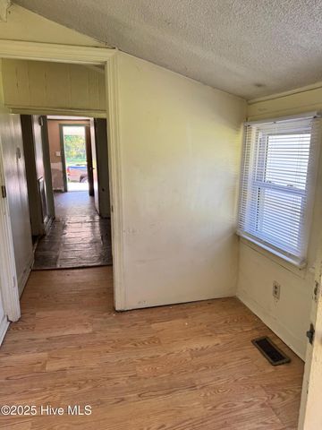 4270 High Street, Ayden, NC 28513