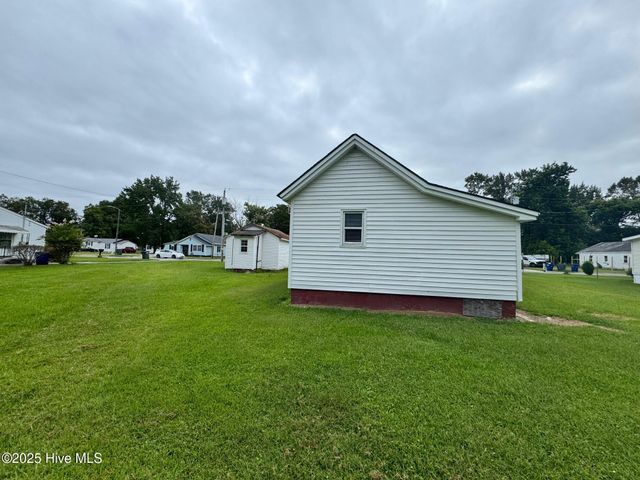 4270 High Street, Ayden, NC 28513