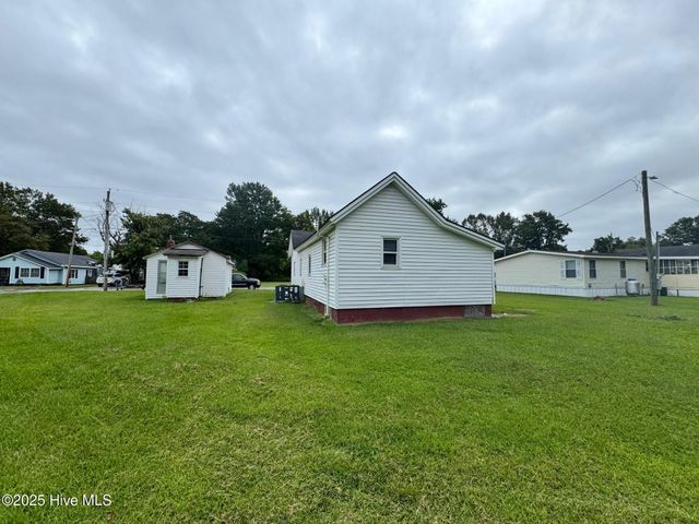 4270 High Street, Ayden, NC 28513