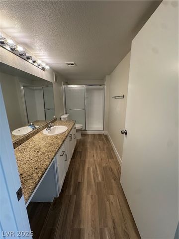 8101 West Flamingo Road 1040, Las Vegas, NV 89147