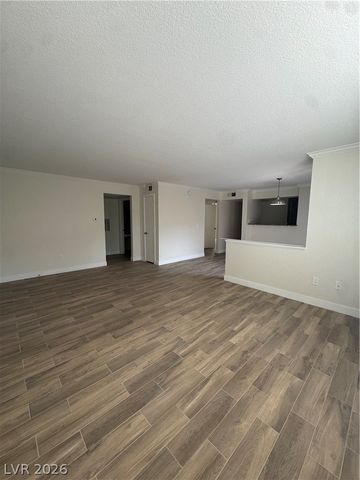8101 West Flamingo Road 1040, Las Vegas, NV 89147