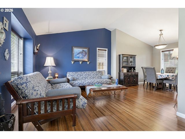 1321 Sw NAPOLEON Pl, Troutdale, OR 97060