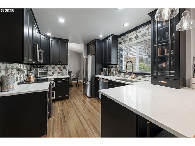 1321 Sw NAPOLEON Pl, Troutdale, OR 97060