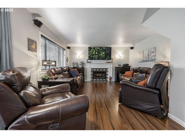 1321 Sw NAPOLEON Pl, Troutdale, OR 97060