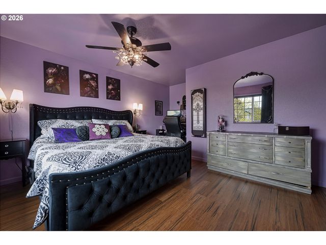 1321 Sw NAPOLEON Pl, Troutdale, OR 97060