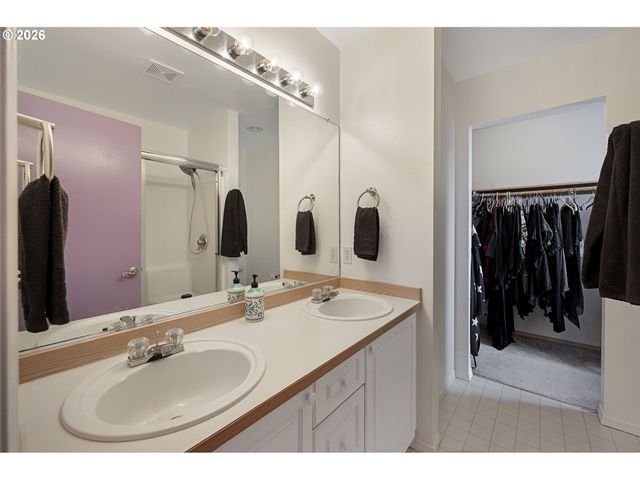 1321 Sw NAPOLEON Pl, Troutdale, OR 97060