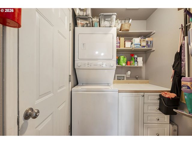 1321 Sw NAPOLEON Pl, Troutdale, OR 97060