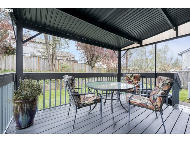 1321 Sw NAPOLEON Pl, Troutdale, OR 97060