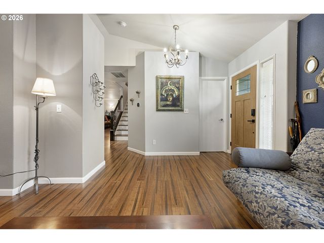 1321 Sw NAPOLEON Pl, Troutdale, OR 97060