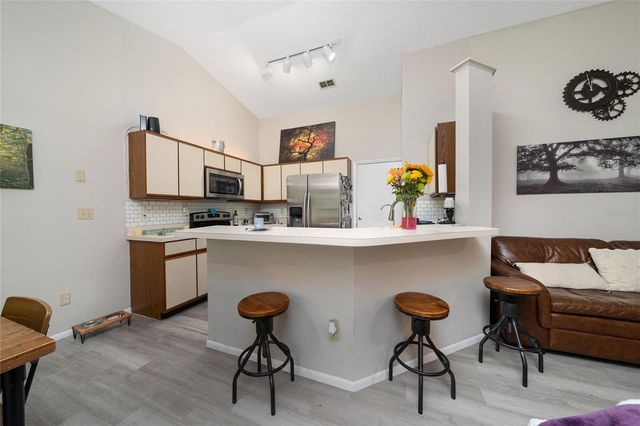 2425 PEWTER COURT, Orlando, FL 32837