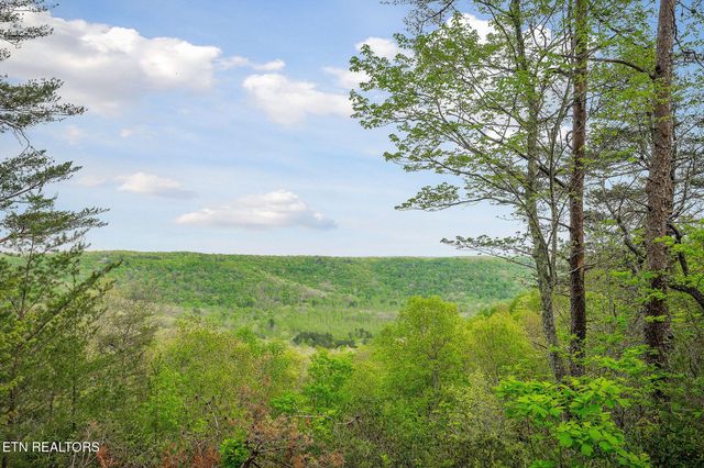 795 EASTRIDGE PASS, Monterey, TN 38574