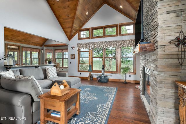 795 EASTRIDGE PASS, Monterey, TN 38574