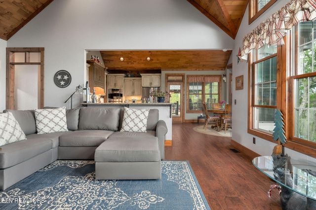 795 EASTRIDGE PASS, Monterey, TN 38574