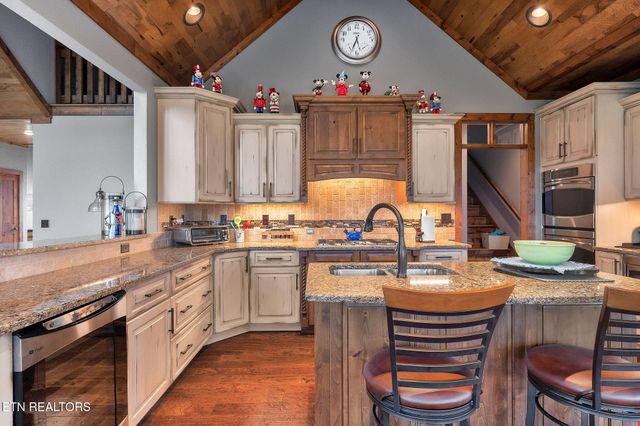 795 EASTRIDGE PASS, Monterey, TN 38574