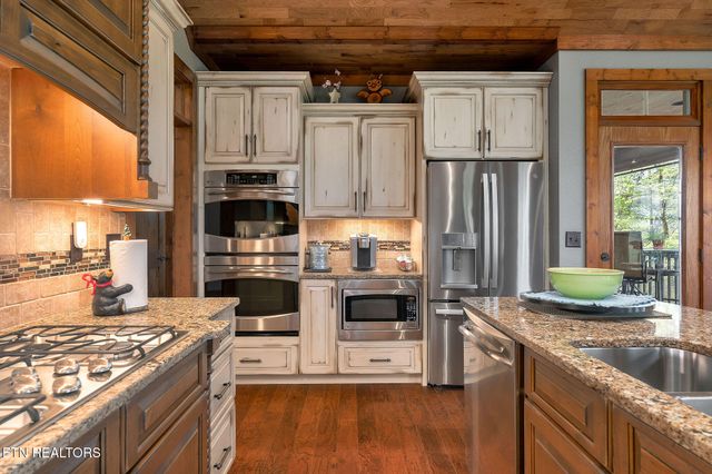 795 EASTRIDGE PASS, Monterey, TN 38574